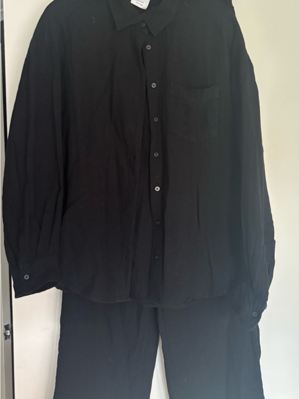 GAP Black button down top and high waisted pant set